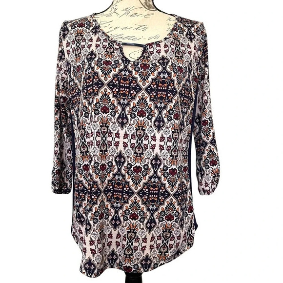 Naif 3/4 Sleeve Patterned Top Size Large Petite - Picture 2 of 6